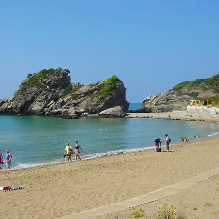 Large By The Pool - Beach, Corfu
