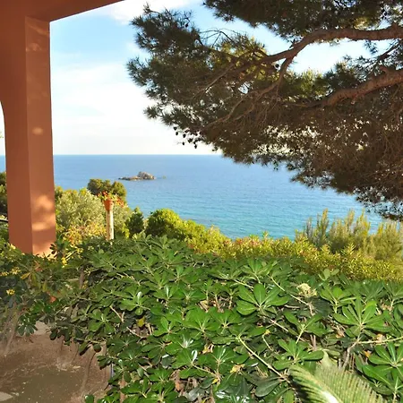 Appartement Large By The Pool - Beach, Corfu *